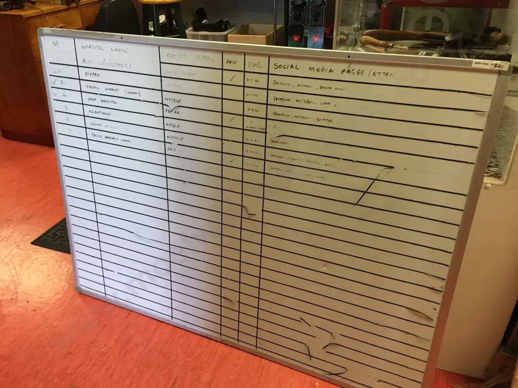 Litewyte White Board. 90 x 120cm Image 1++