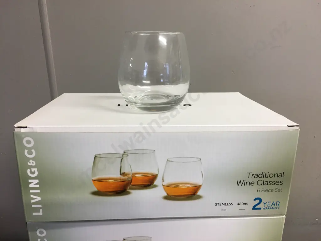 Living & Co Traditional Wine Glasses  Six Piece Sets X4 Image 1++
