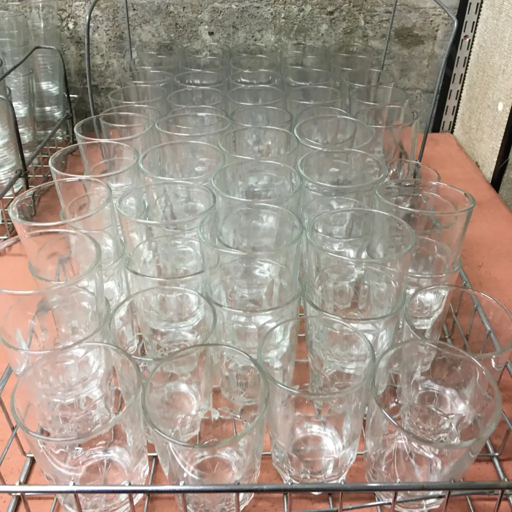 Two Stainless Steel Trays Of Glasses Image 1++