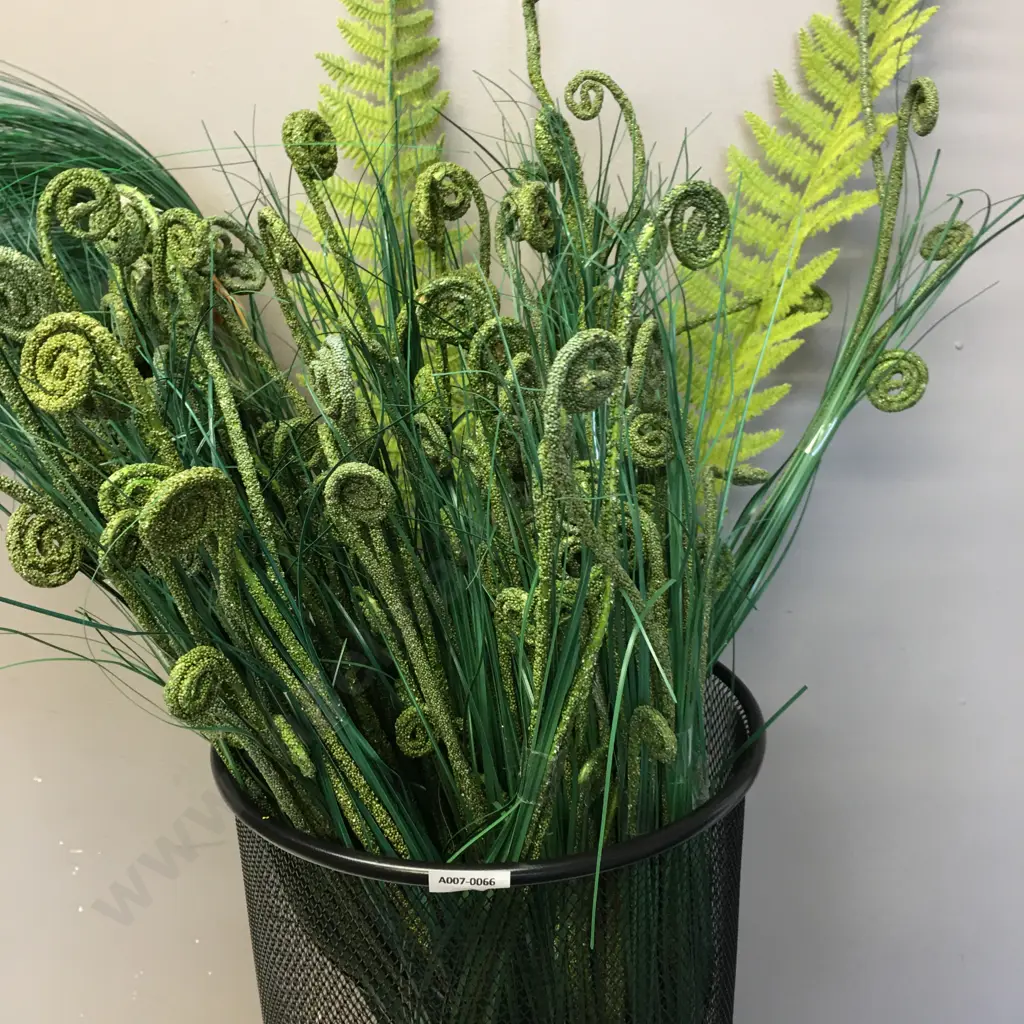 Black Mesh Bin With Kiwiana Faux Plants Image 1++