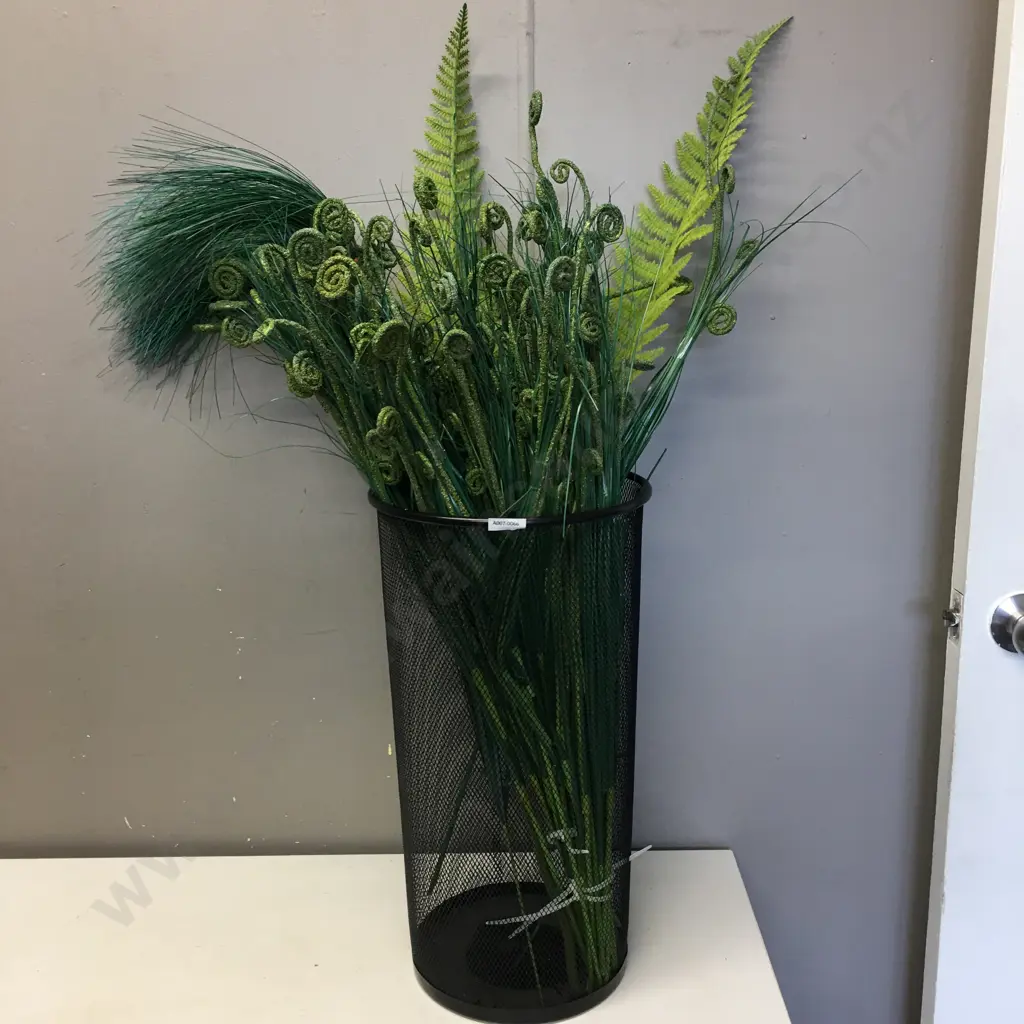 Black Mesh Bin With Kiwiana Faux Plants Image 1++