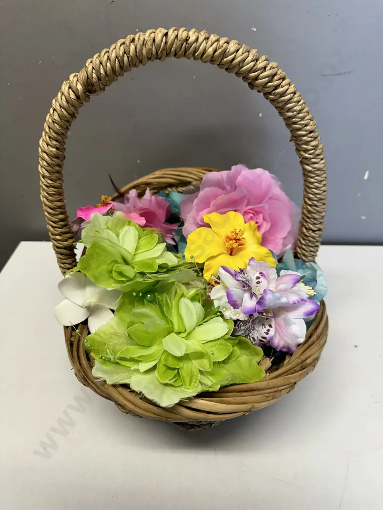 Handled Cane Basket With Floral Clips Image 1++