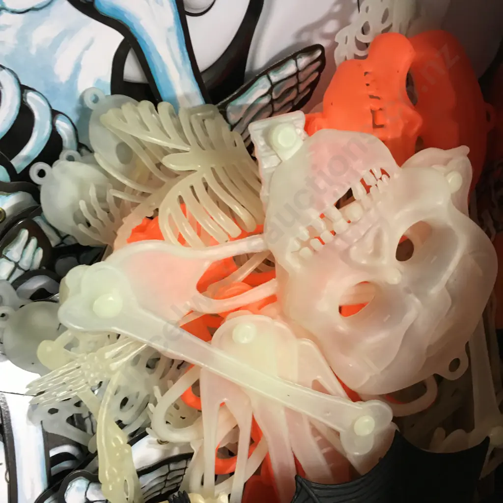 Box Lot Assorted Halloween Items Image 1++