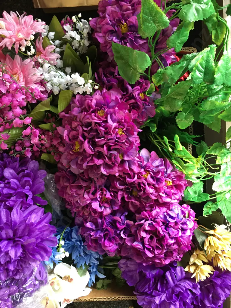 Box Lot Artificial Flowers & Leaves Image 1++