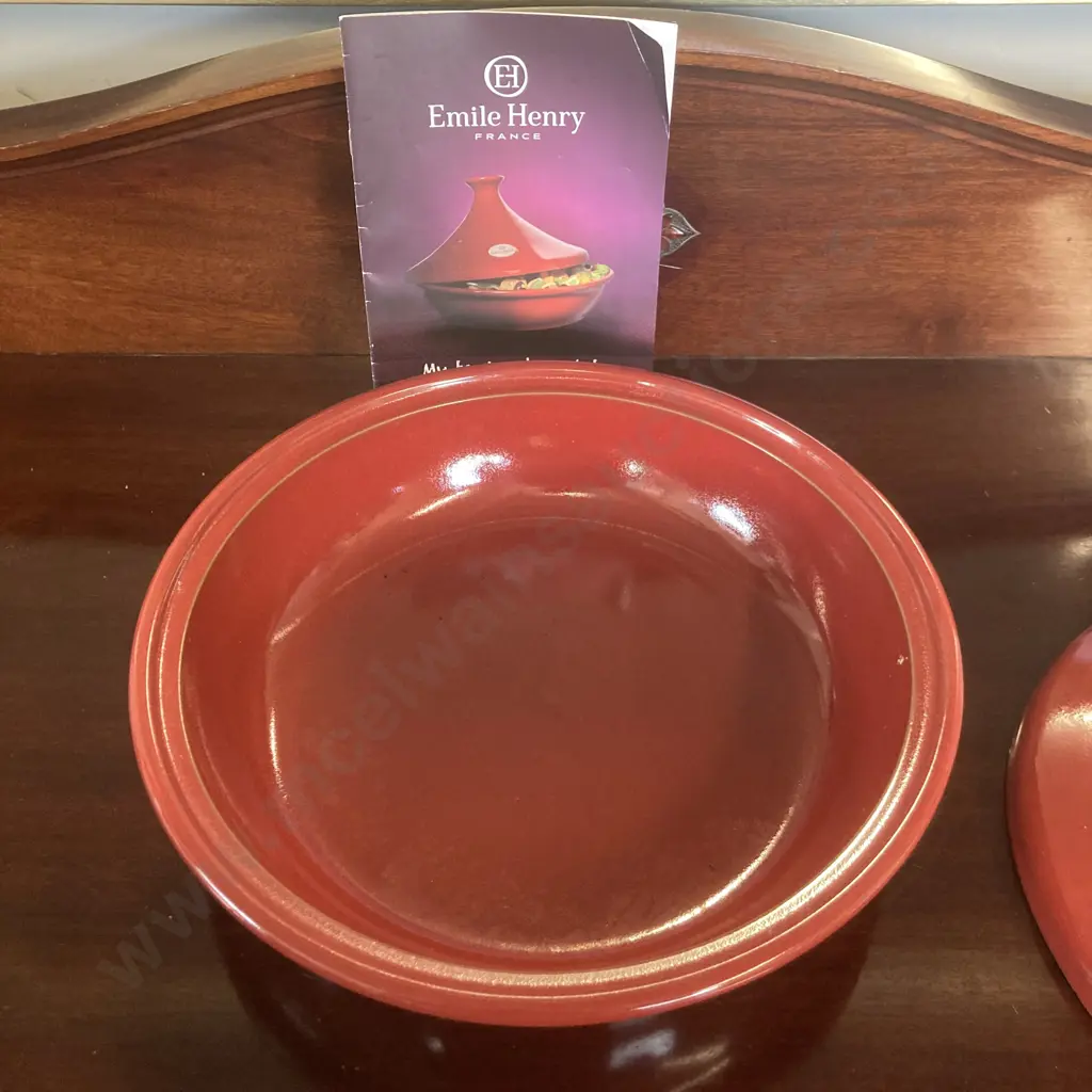 Emile Henry 32cm Red Tagine With Booklet Image 1++