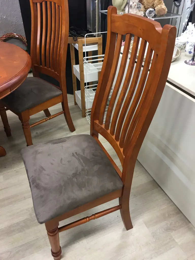 Pine Oval Extension Table H77 W179 D110cm With 8 Wooden Slat Back Microsuede Dining Chairs Image 1++