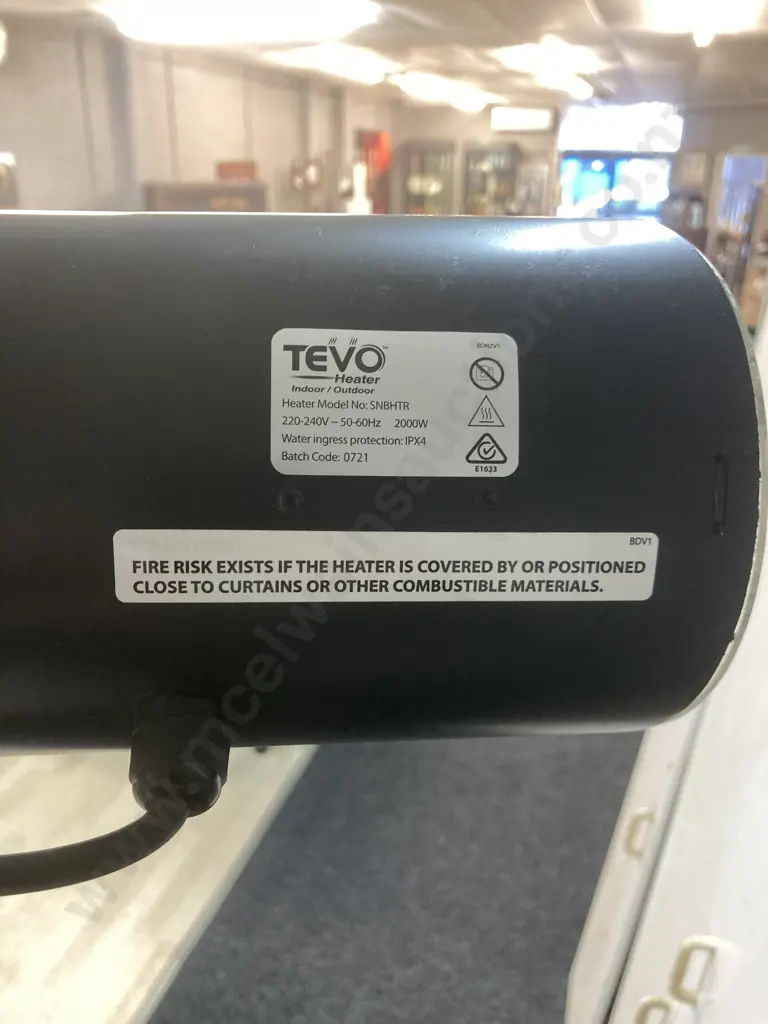 Tevo Patio Heater With Stand Model SNBHTR (No Remote) Image 1++