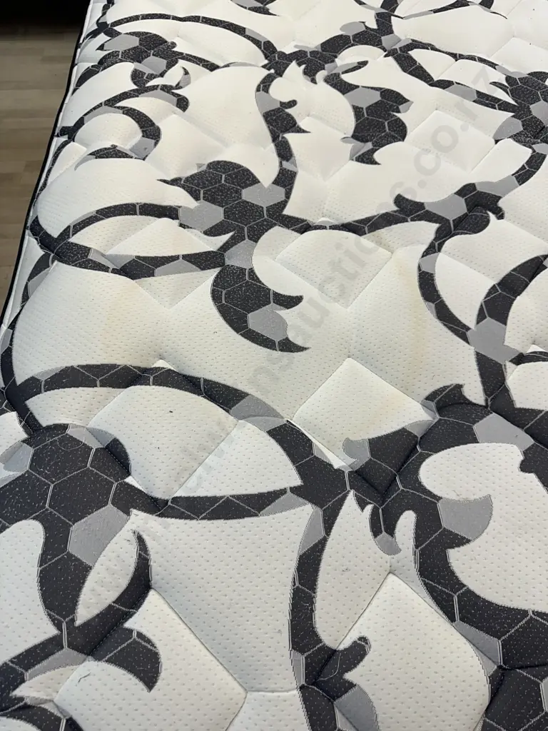 Sleepyhead Balance Quantum Lavish King Size Bed, Split Base Image 1++