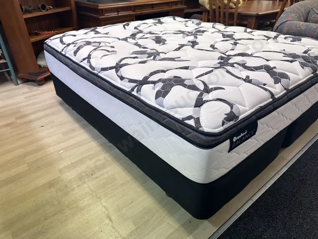 Sleepyhead Balance Quantum Lavish King Size Bed, Split Base Image 1++