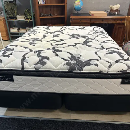 Sleepyhead Balance Quantum Lavish King Size Bed, Split Base
