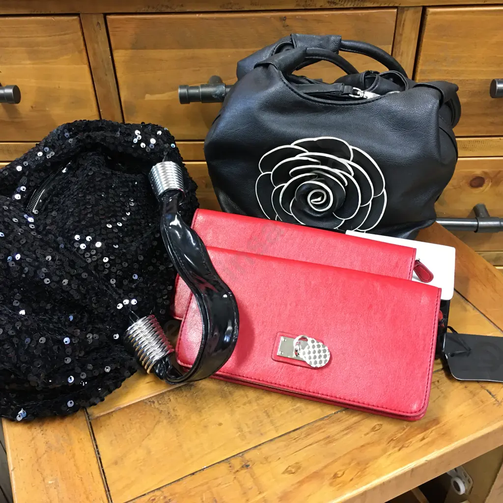 Zoes Handbag, Sequined Bag, Black & White Clutch, Red Boston & Bailey Purses x 2 Image 1++