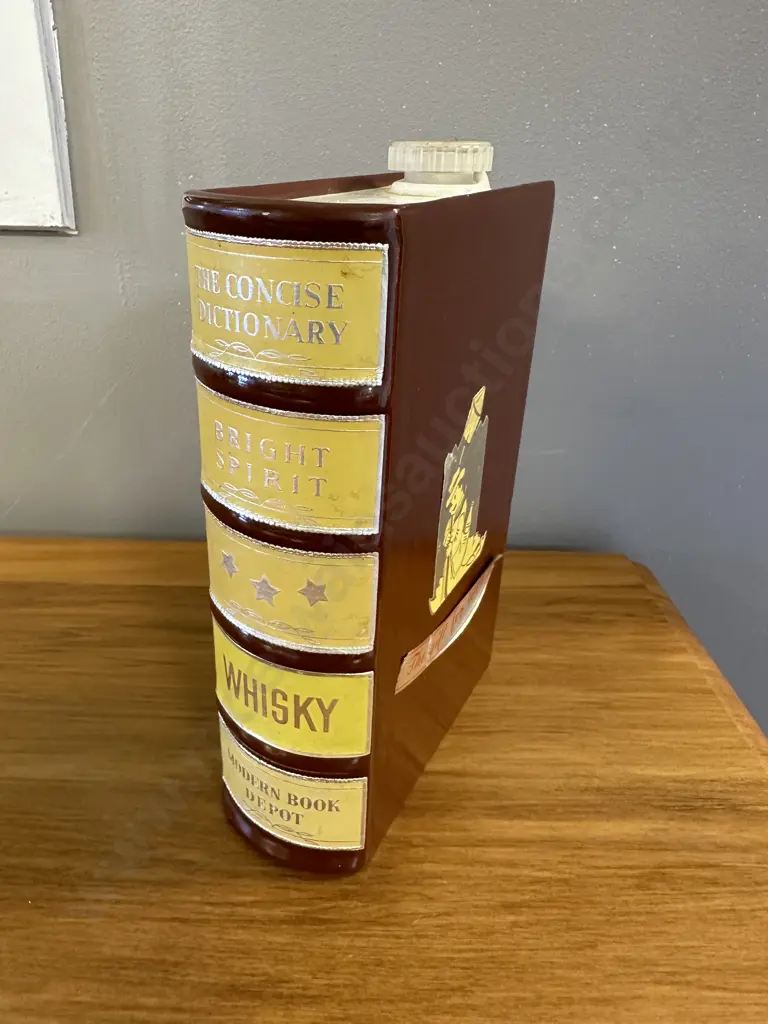 Vintage German Whisky Decanter Concise Dictionary Book Bright Spirit Image 1++