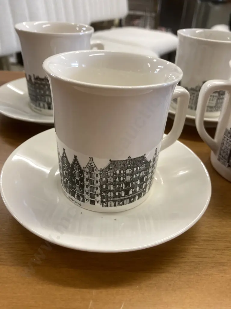 Villeroy and Boch Canals of Amsterdam Set of 6 Cups & Saucers, Creamer & Sugar Bowl Image 1++
