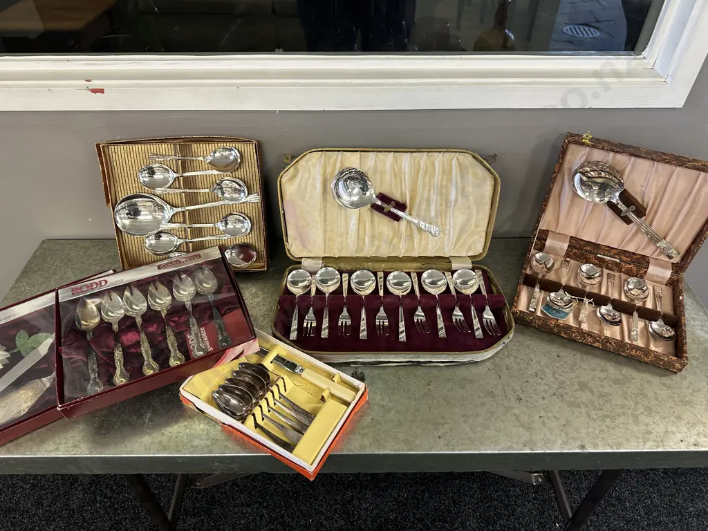 Selection Of Boxed Silverware Cutlery Image 1++