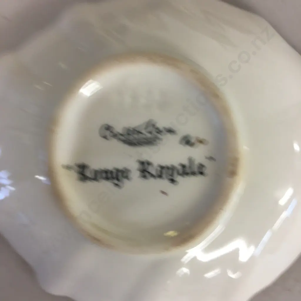 Carlton Ware "Rouge Royale" China Items Image 1++