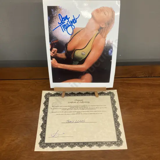 Traci Lords Autographed Photo With COA, 28 x 21cm