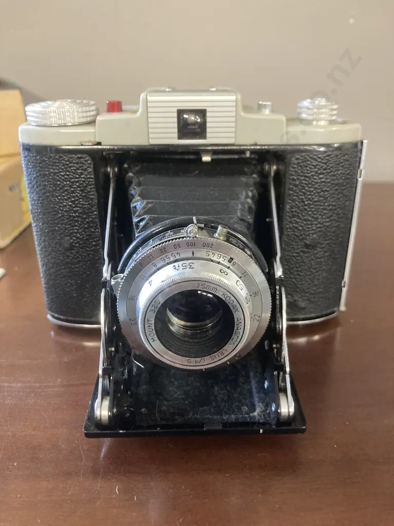 Kodak 66 Model III Folding Bellows Camera Vintage with Manual and Original Box Image 1++