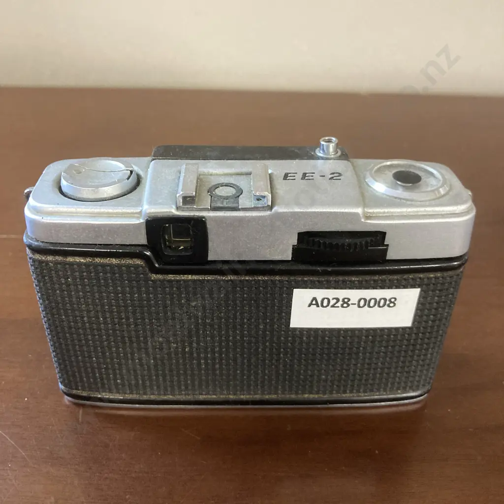 Vintage Olympus Pen EE-2 Half Frame Film Camera JAPAN, D.Zuiko Lens Image 1++