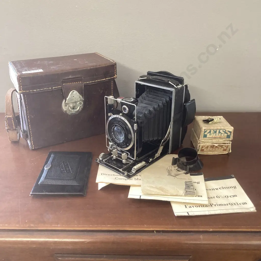 German Bentzin Primar Compact Plate Camera Mid 1930s? Dial-set Compur Shutter, Tessar 10.5cm f4.5 Lens With Extras Image 1++