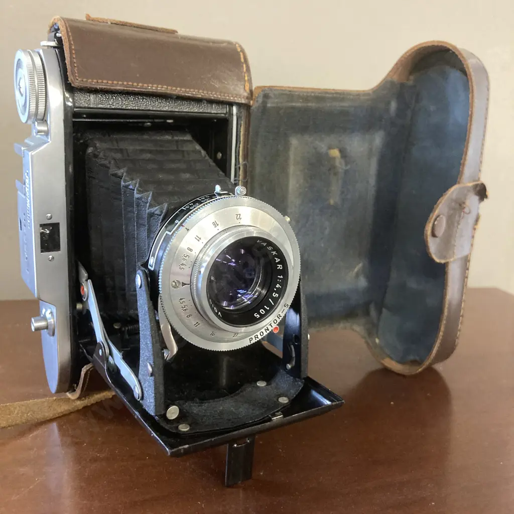 1950s Voigtlander Bessa I 6x9 Camera With Vaskar 105mm F4.5 Lens From JAPAN Image 1++
