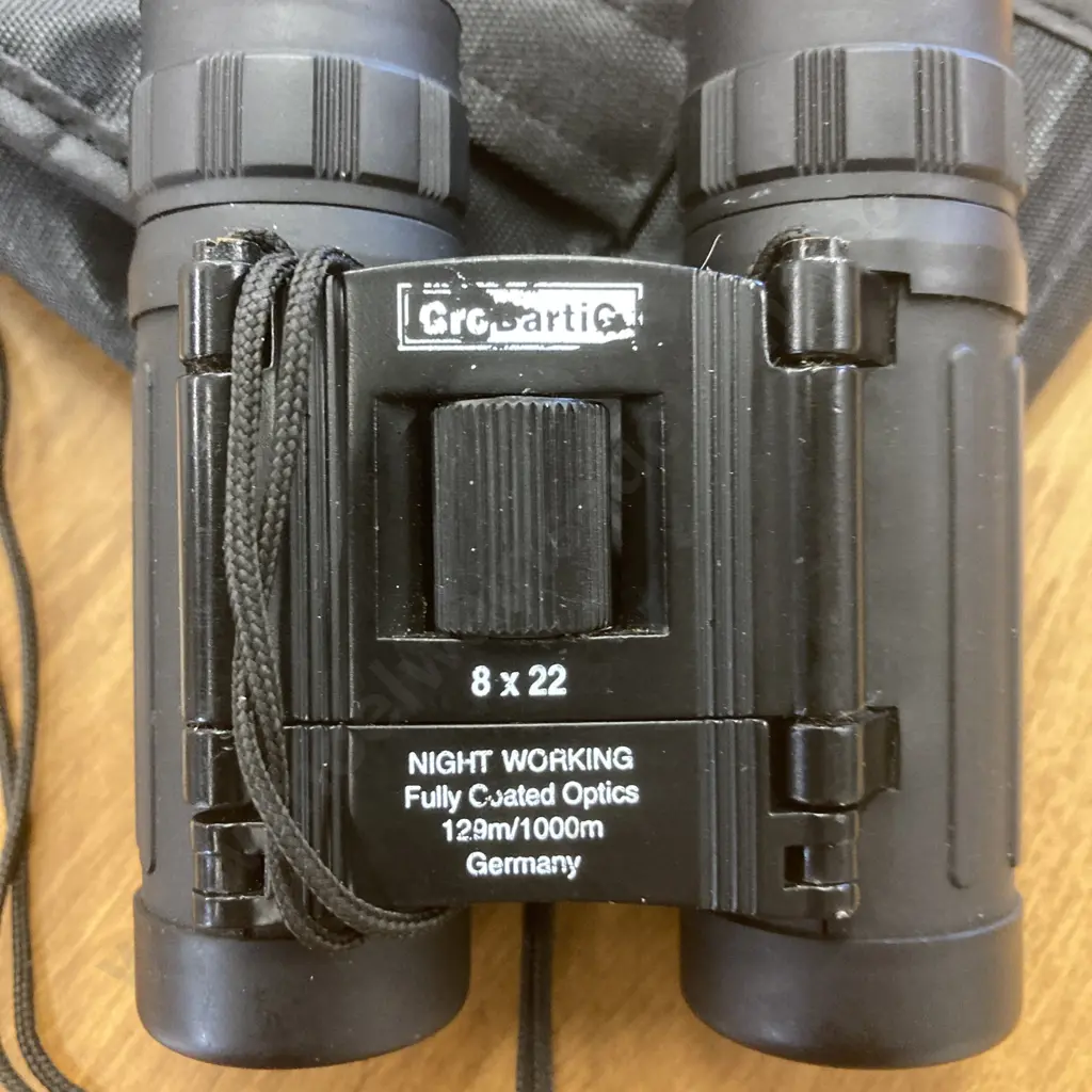 German Made Foldable Binoculars 8x22 Black With Case, Night Working, Fully Coated Optics, 129/1000m Image 1++