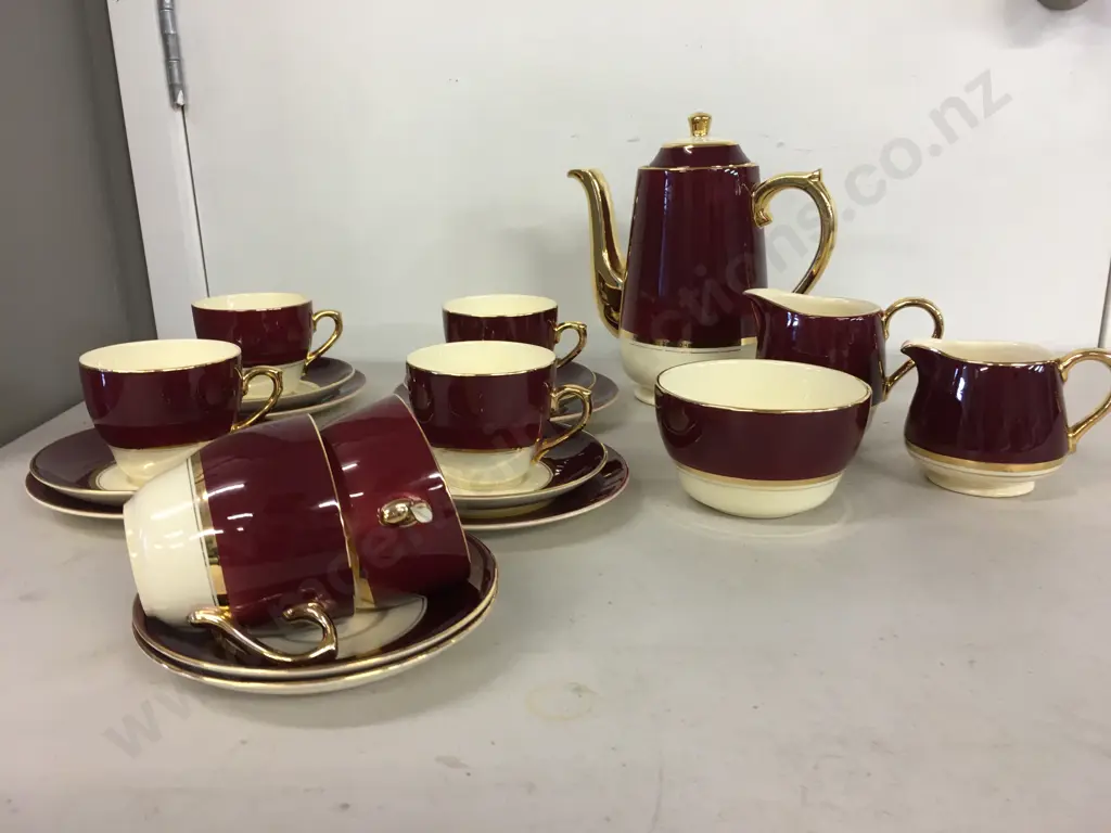 Vintage Crown Lynn Burgundy/Gold Trios x4, Coffee Pot, Creamers Etc Image 1++
