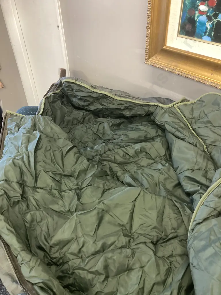 Vintage 1992 Fairydown (NZ) Sleeping Bag - Defence Stock 8465-66-133-5299 (Sunshine Ellis Fairydown) Image 1++