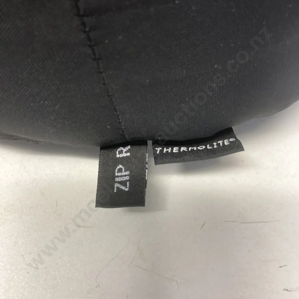 Kathmandu Camper XL Sleeping Bag Image 1++