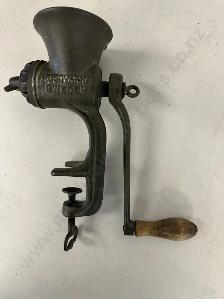 Scandia No2 Mincer - Husqvarna Sweden Image 1++