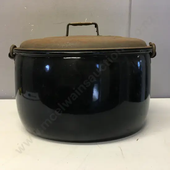 Large Oval Enamel Handled Pot 