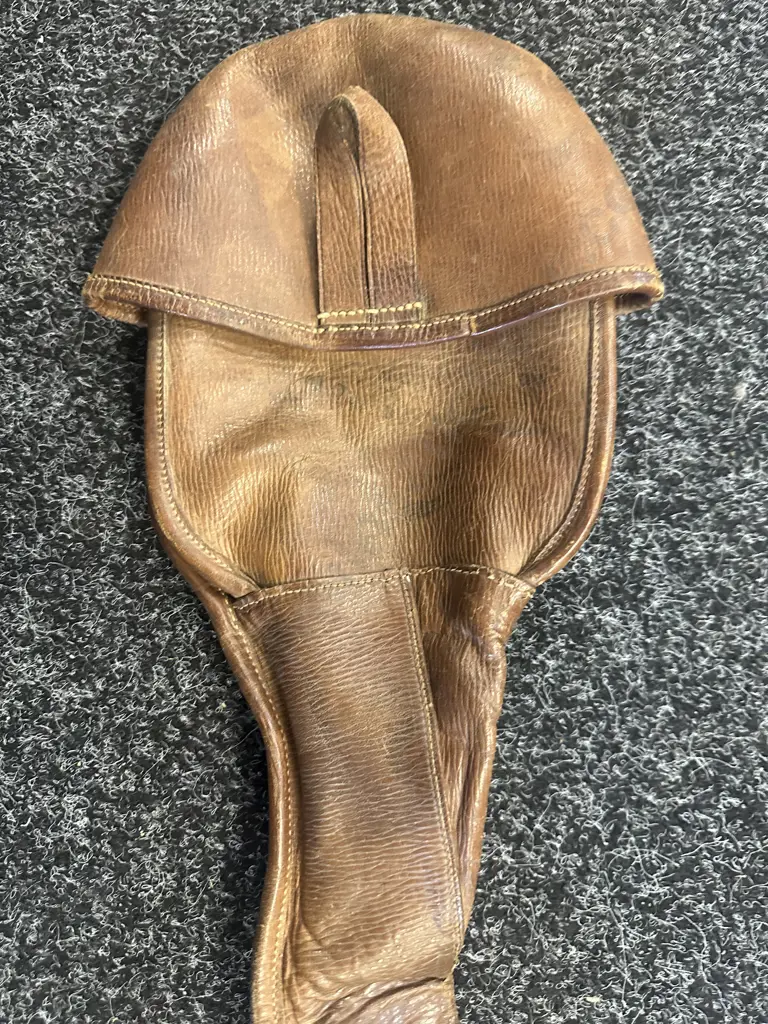 WW2 British Gas Mask Haversack - VII, 1943 & Broad Arrow Markings Image 1++