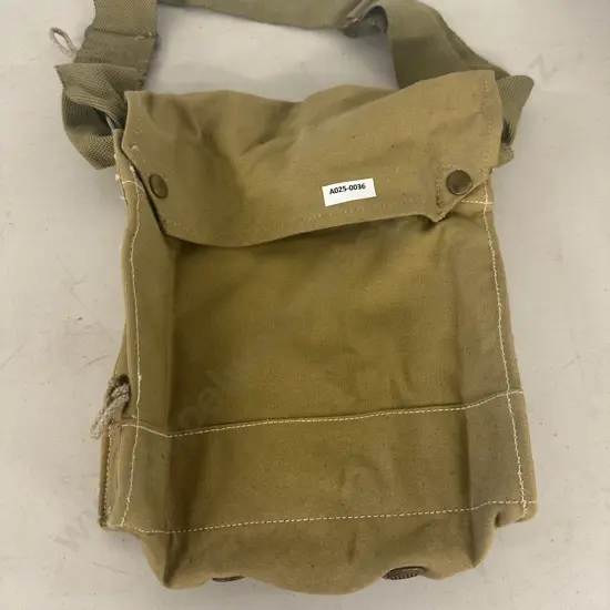 WW2 British Gas Mask Haversack - VII, 1943 & Broad Arrow Markings