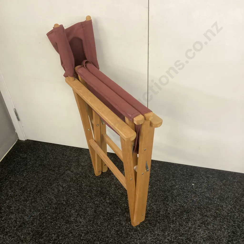 Wooden Camping / Directors Chair Image 1++