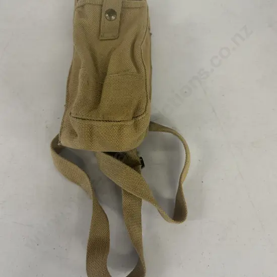 British Army P37 Canvas Basic Pouch MK I - Has 3 Cartridge Loops Under The Box Lid Cap