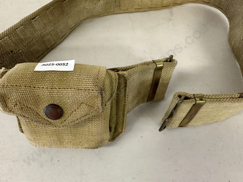 WW2 1940 1937 Pattern Webbing Pistol Ammo Pouch With Belt Dated 1941 Image 1++