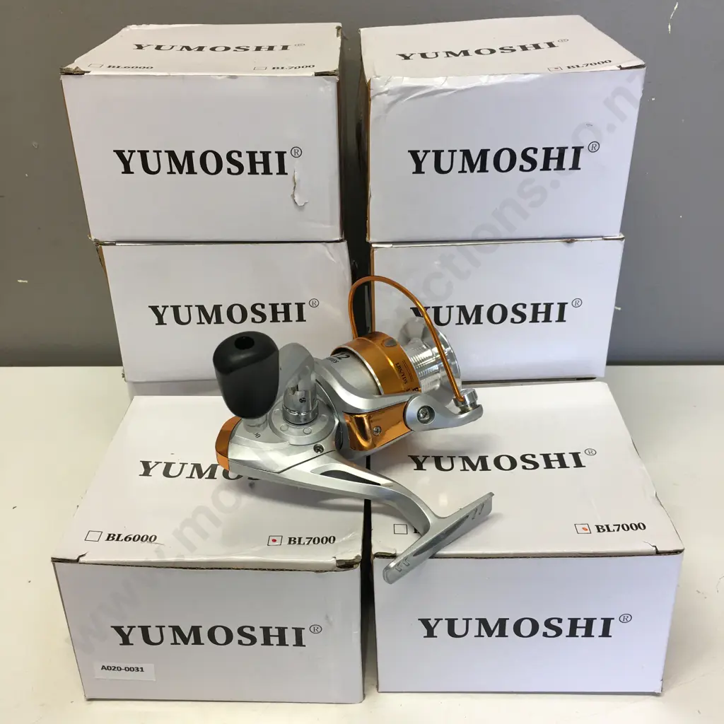 Lot of 8 x YUMOSHI BL7000 Fishing Reels, Gear Ratio 5.2:1 - New Image 1++