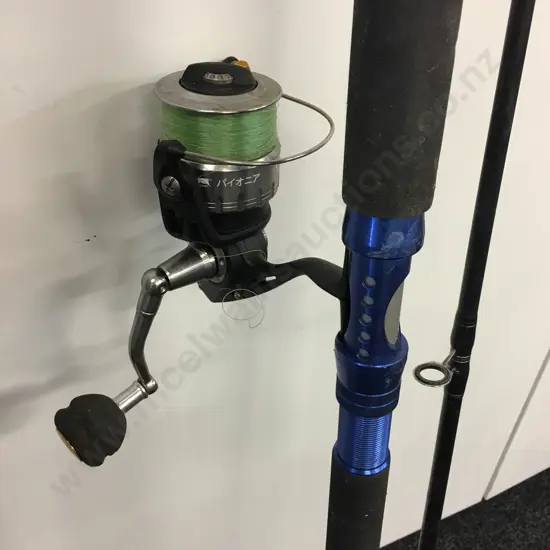 PIONEER Altitude Prestidge Tough Saltwater Series ALT-7000 Spinning Reel & Kiwi Fishing SPR Nano Surf 12' Fishing Rod