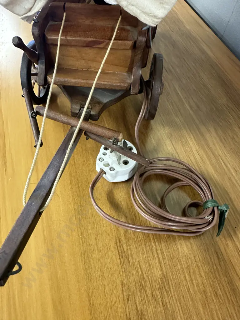 Vintage Handcrafted Western Covered Wagon Lamp Image 1++