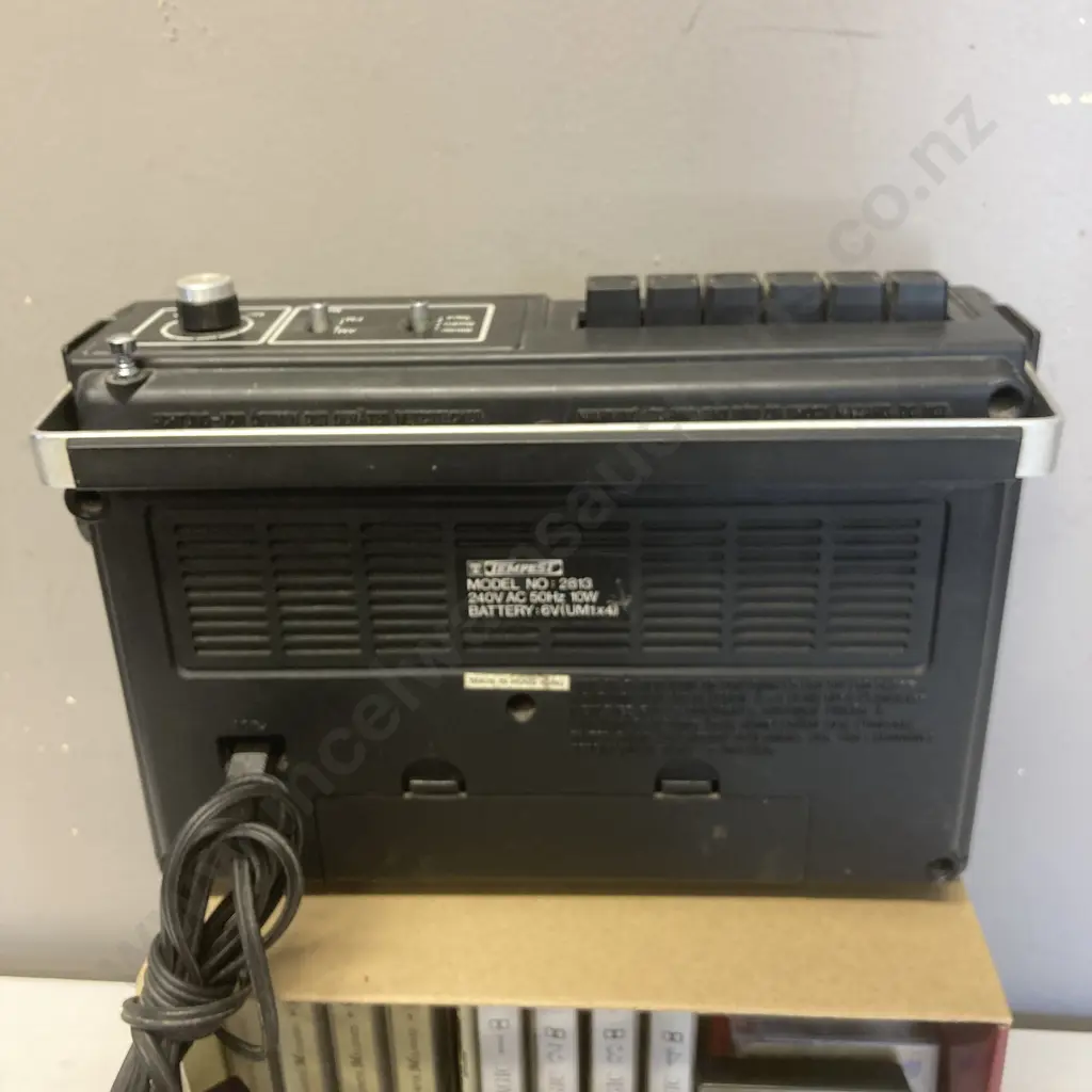 Vintage Tempest #2813 AM-FM Cassette Recorder With Assorted Cassette Tapes Image 1++