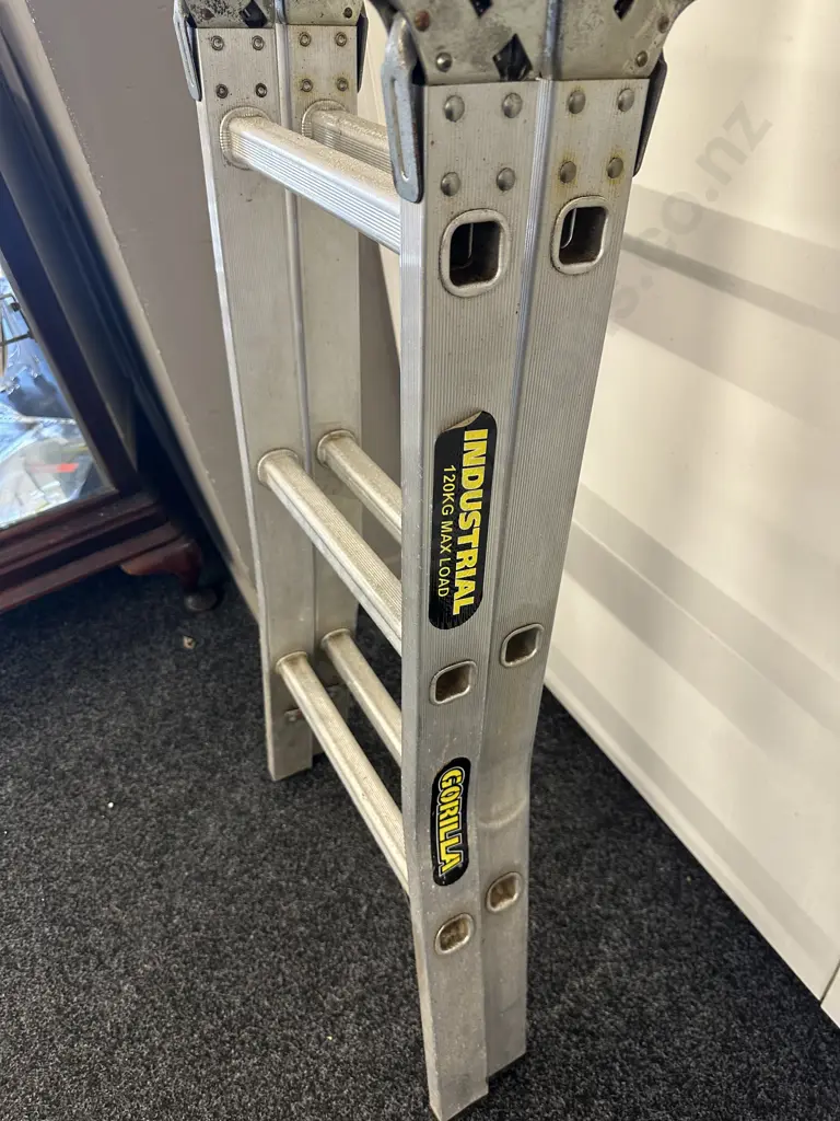 Gorilla Industrial Multi Ladder, 120Kg Image 1++