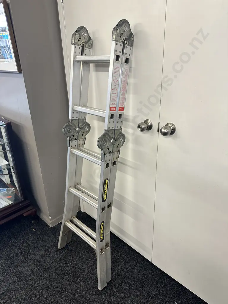 Gorilla Industrial Multi Ladder, 120Kg Image 1++
