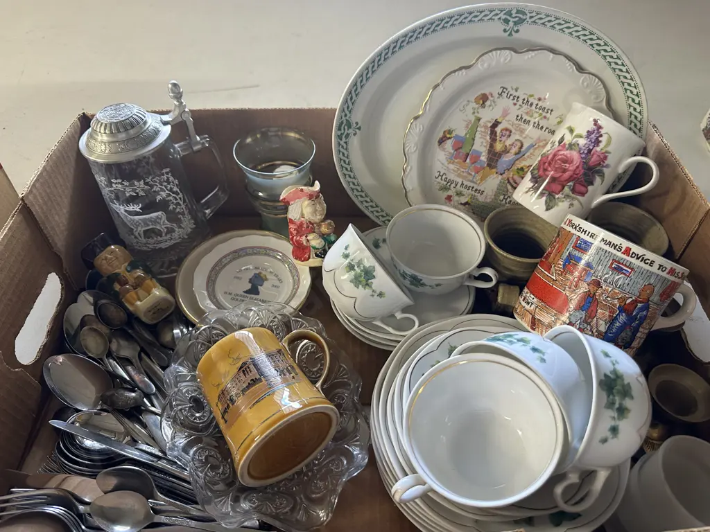 China & Glass Items Image 1++