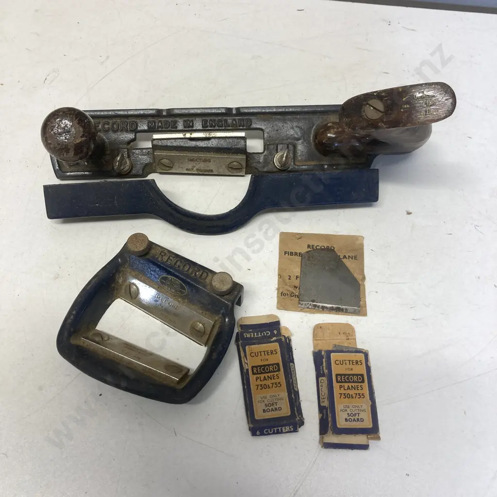 Vintage Record No. 735 Combined Hard & Softboard Plane With Cutters - England (1955-1980) Image 1++