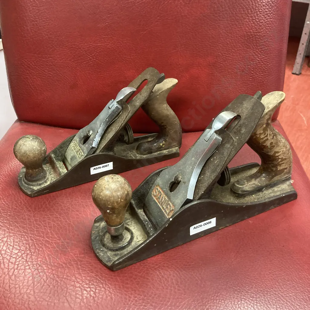 Vintage Stanley Bailey No 4 Plane  & Stanley Bailey No 4 1/2 Plane Made In England Image 1++