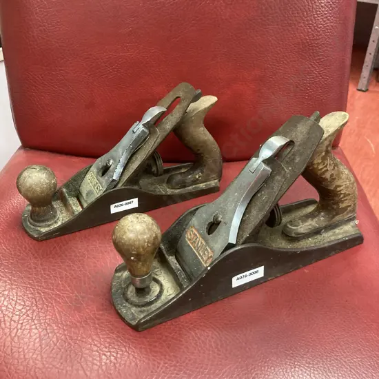 Vintage Stanley Bailey No 4 Plane  & Stanley Bailey No 4 1/2 Plane Made In England