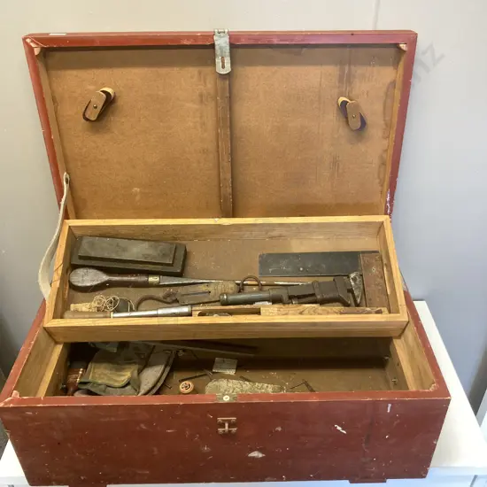 Vintage Wooden Carpenters Trunk, (H30 W76 D46cm) Lockable With Hinged Lid - Balance Scales, Vintage & Antique Tools Etc