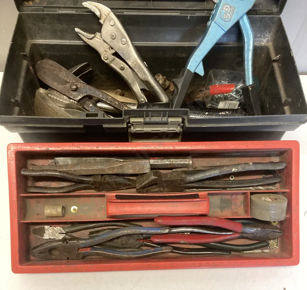 Plastic Toolbox - Pliers, Chisels, Vice Grips, Pot Riveter Etc Image 1++
