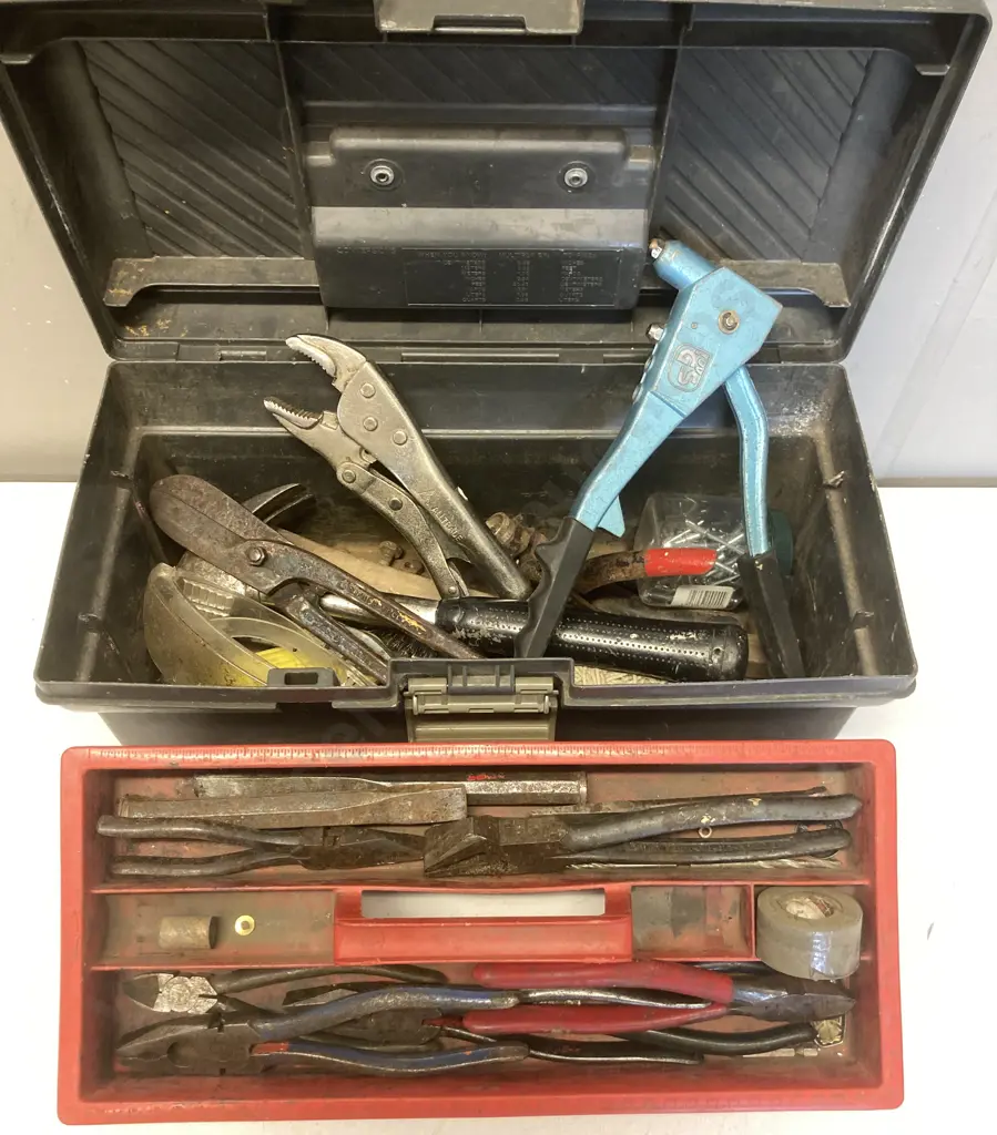 Plastic Toolbox - Pliers, Chisels, Vice Grips, Pot Riveter Etc Image 1++