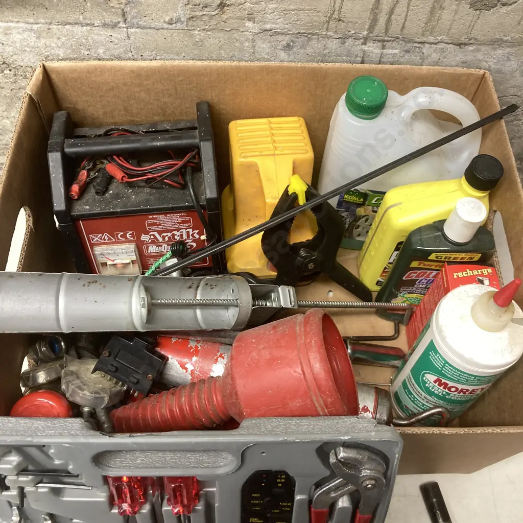 Tools, Toolset, Jack, Marquip Charger, Car Wash Etc Image 1++