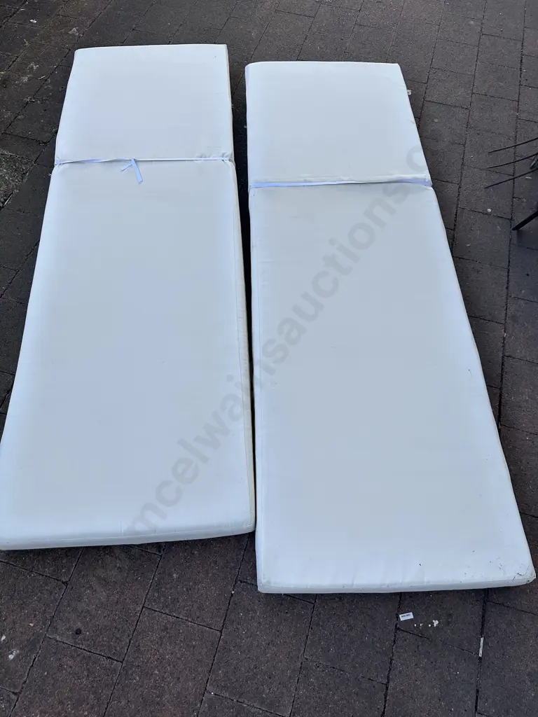 Pair of Cream Sun Lounger Squabs Image 1++